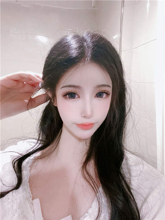 极品主播@久久小姐姐 尺度私拍视图合集[31P+9V/116MB]